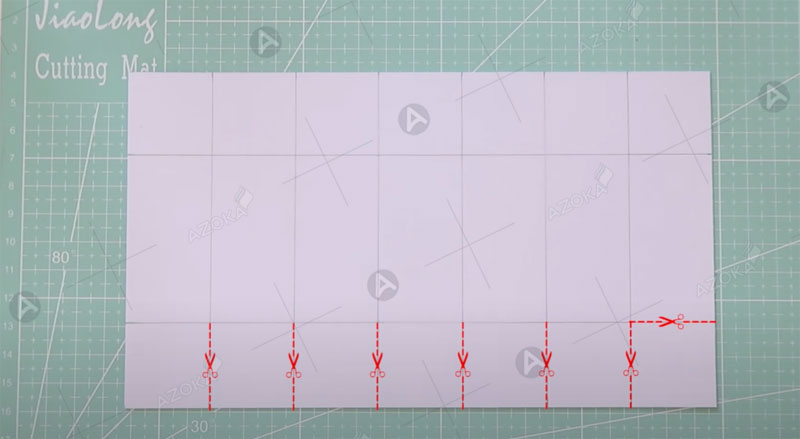 Cách gấp hộp giấy đựng quà bằng giấy hình trụ tròn bước 2