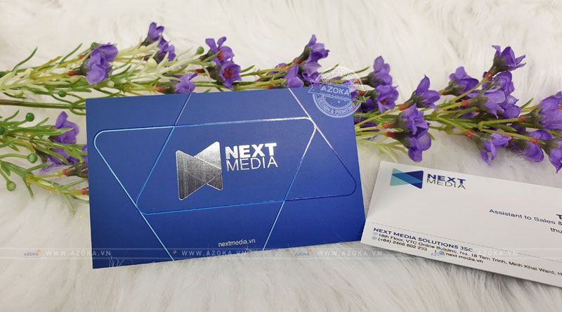 Mẫu card visit ép nhũ, ép kim do Azoka thực hiện