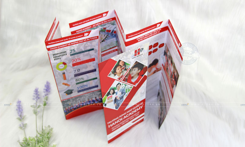 Mẫu tờ gấp bốn do Azoka thực hiện
